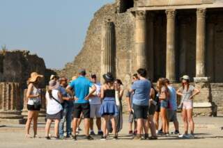 ¿A qué hora son las visitas guiadas en Pompeya?