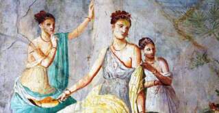 Visita guiada sobre las mujeres en Pompeya, enfoque en femenino.
